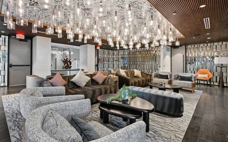 Centro Arlington Luxury Amenities
